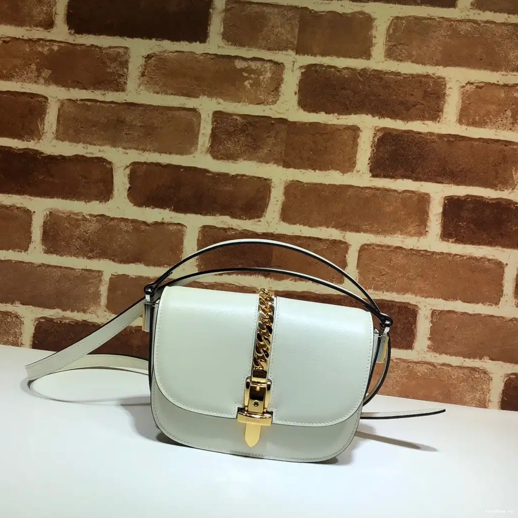 First bag ru shoulder 1969 GUCCI mini bag Sylvie 0704
